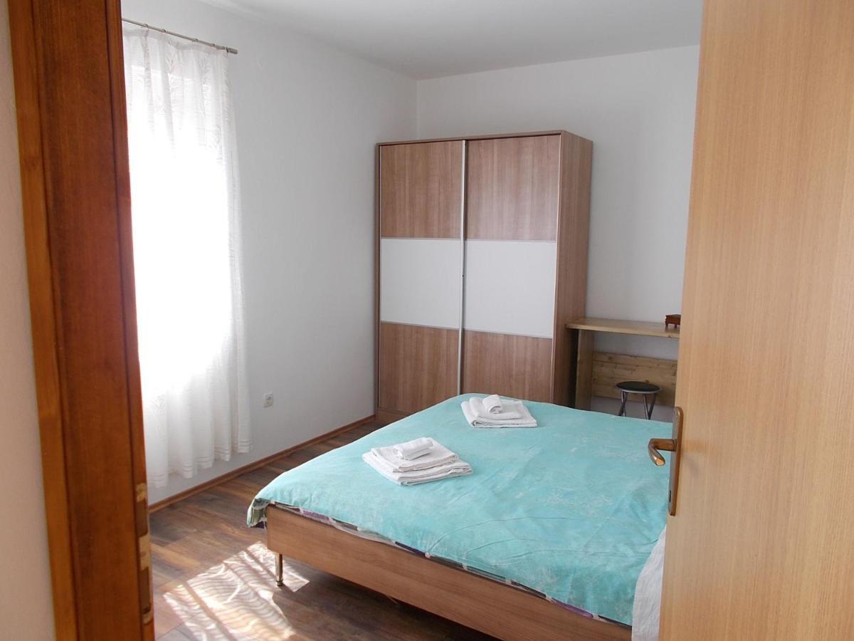 Apartment Oreskovic Krk Town